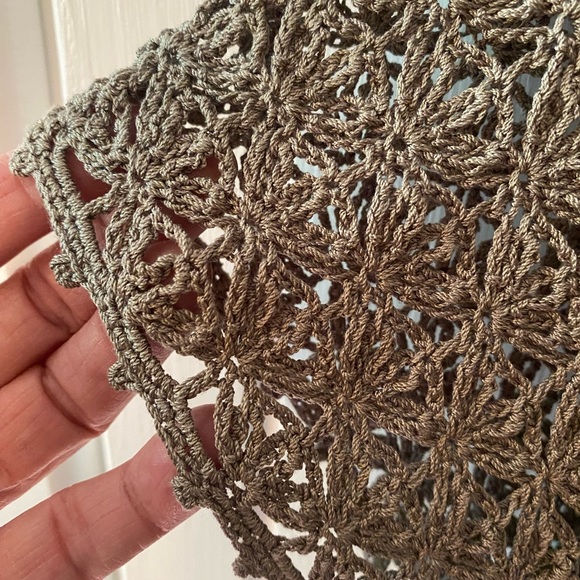 Crocheted top by Infinity Studio Ladies size Medium - Picture 4 of 10